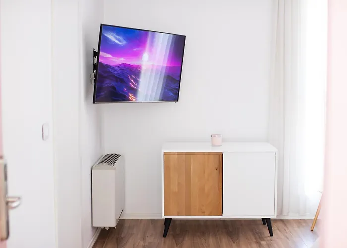 Ginger Aparthotel Tirana