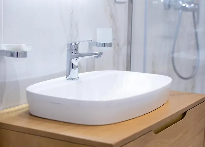 Ginger Aparthotel 4*